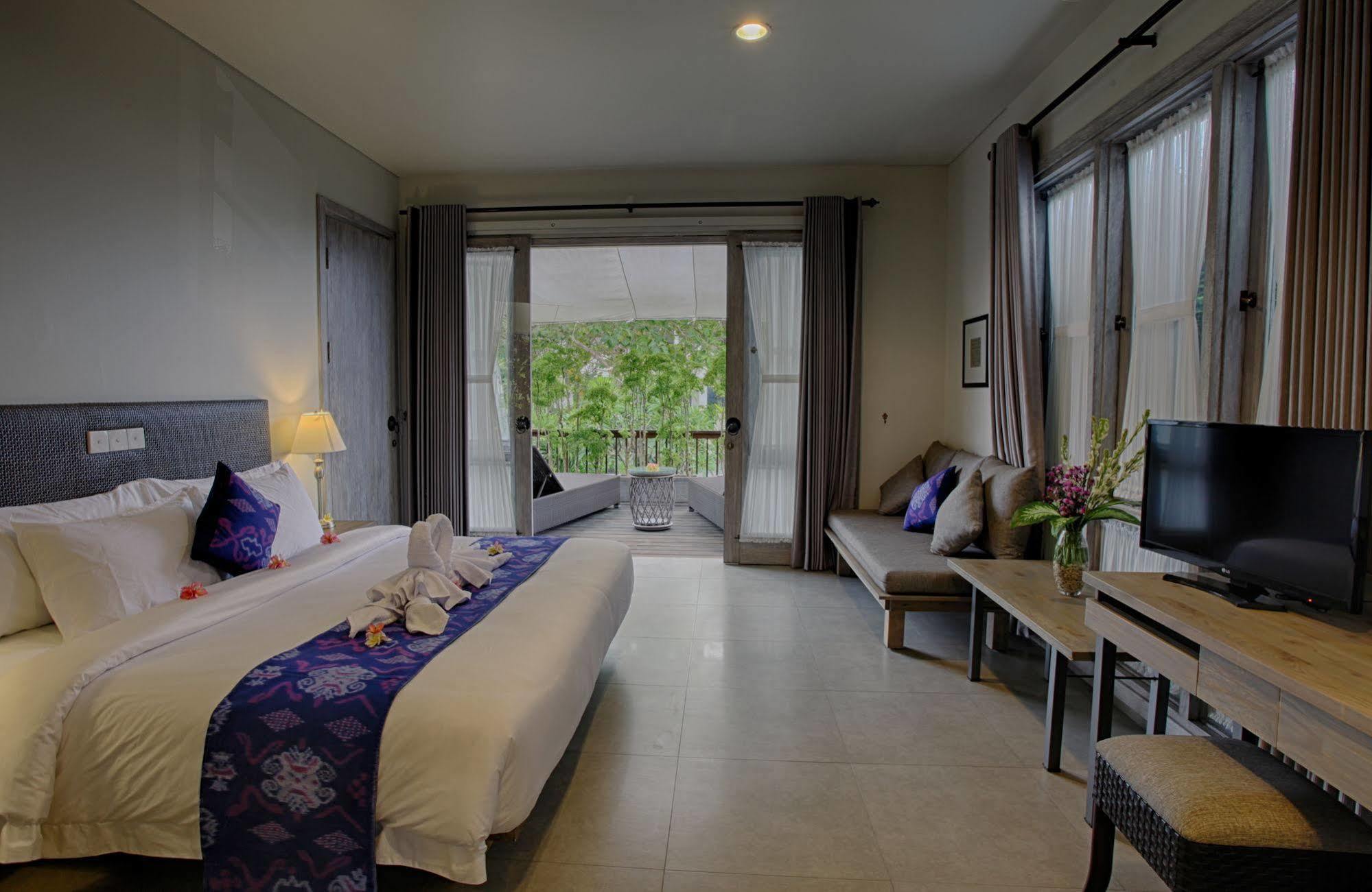 The Poh Jimbaran Villa Exterior photo