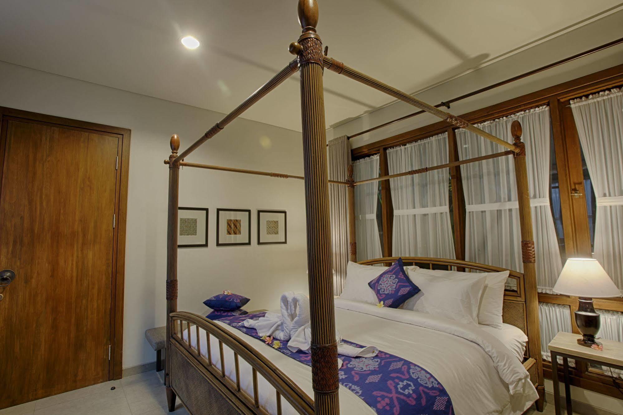 The Poh Jimbaran Villa Exterior photo
